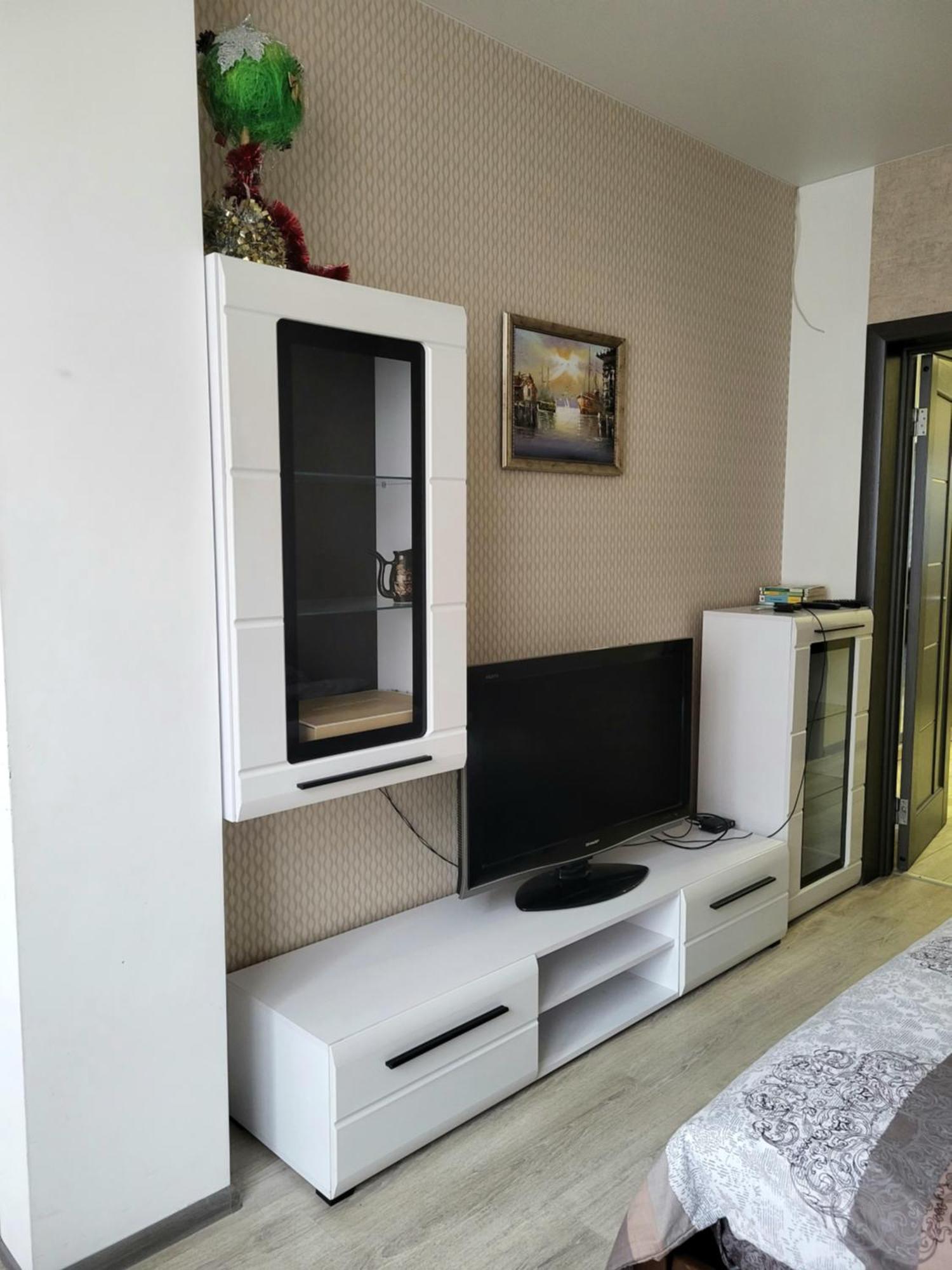 Семицвіт Lägenhet Lviv Exteriör bild