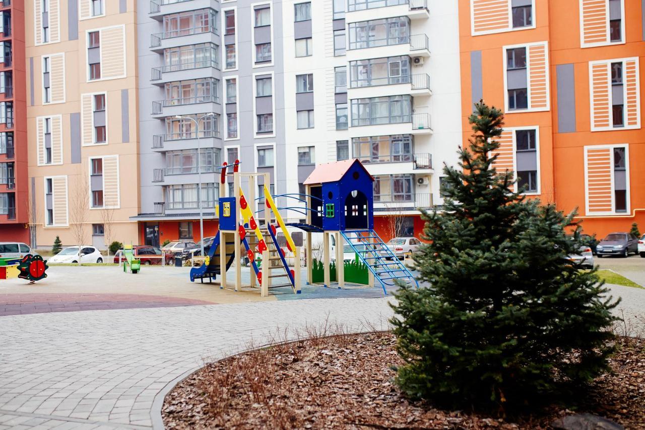 Семицвіт Lägenhet Lviv Exteriör bild
